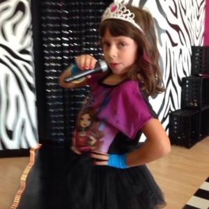 Meet your Posher, Emma